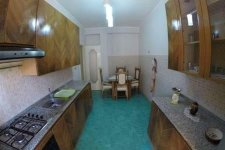 Casa Vivi' - Airport And City Apartment Napoli Bagian luar foto