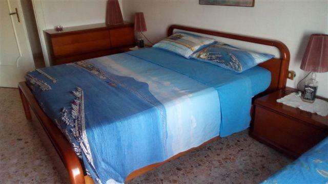 Casa Vivi' - Airport And City Apartment Napoli Bagian luar foto